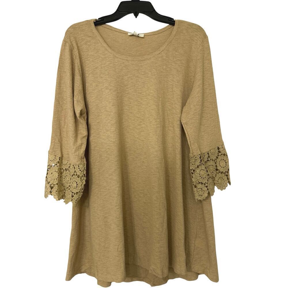 Hayden LA NWT Carmel Tan Cotton Textured Hi Low Crochet Trim Tunic Top
Beachy L